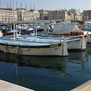  Apartment Vieux Port Chic