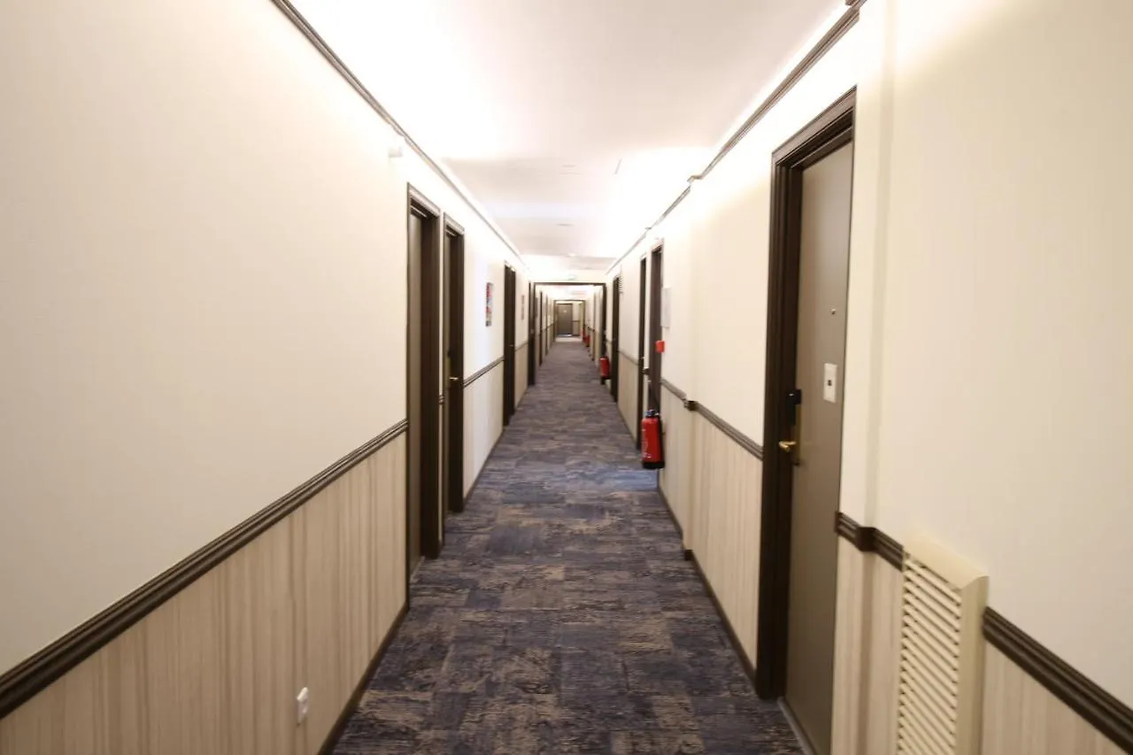 Toyoko Inn Marseille Saint Charles Hotel